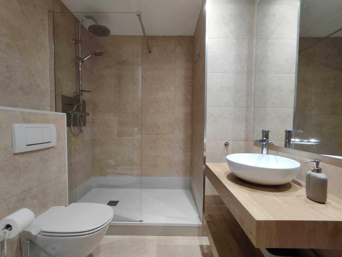 Mazi Apartments Havana Mataró Екстериор снимка