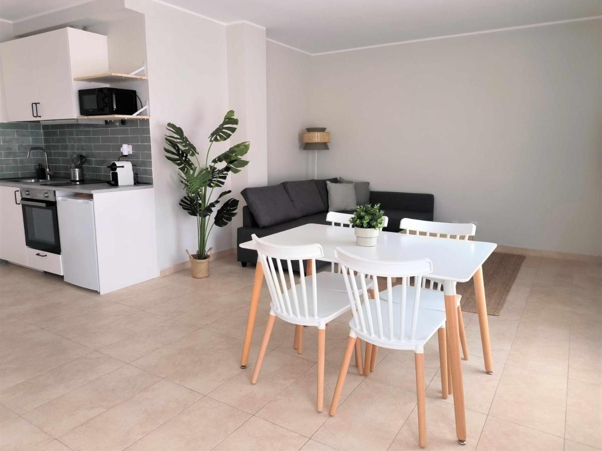 Mazi Apartments Havana Mataró Екстериор снимка